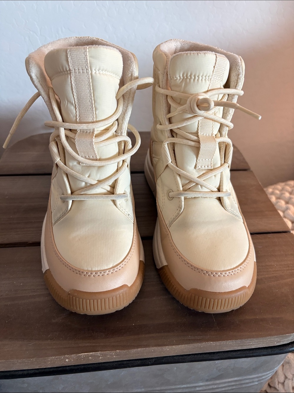 Sorel Kids Cream and Tan Lace-Up Winter Boots